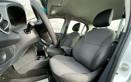 Renault Logan II, 2019 год, 835 000 рублей, 10 фотография