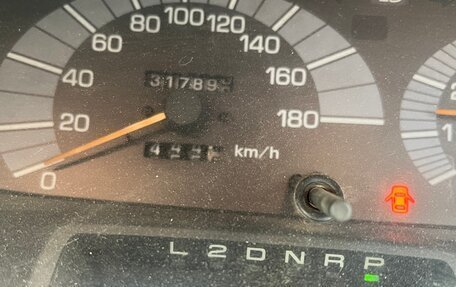 Toyota Estima III рестайлинг -2, 1999 год, 272 000 рублей, 7 фотография