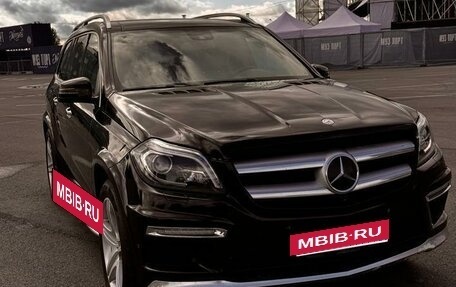 Mercedes-Benz GL-Класс, 2015 год, 2 500 000 рублей, 8 фотография