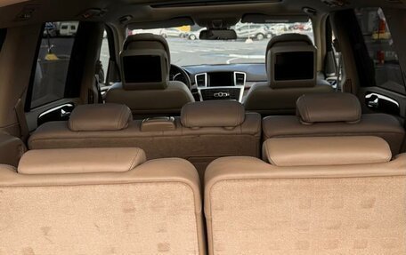 Mercedes-Benz GL-Класс, 2015 год, 2 500 000 рублей, 19 фотография