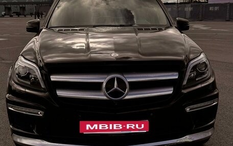 Mercedes-Benz GL-Класс, 2015 год, 2 500 000 рублей, 30 фотография