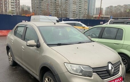 Renault Logan II, 2019 год, 800 000 рублей, 3 фотография