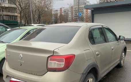 Renault Logan II, 2019 год, 800 000 рублей, 4 фотография