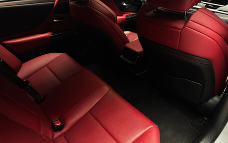 Lexus ES VII, 2018 год, 4 350 000 рублей, 25 фотография