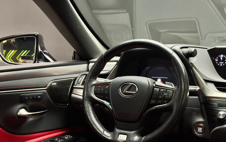 Lexus ES VII, 2018 год, 4 350 000 рублей, 18 фотография