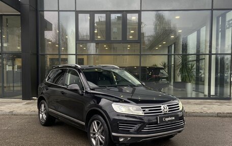 Volkswagen Touareg III, 2016 год, 3 990 000 рублей, 3 фотография
