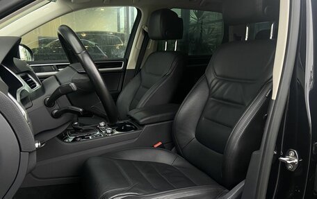 Volkswagen Touareg III, 2016 год, 3 990 000 рублей, 18 фотография