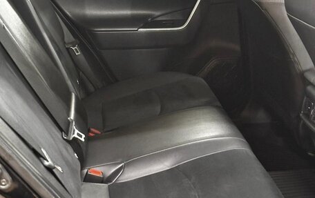 Toyota RAV4, 2021 год, 3 500 000 рублей, 9 фотография