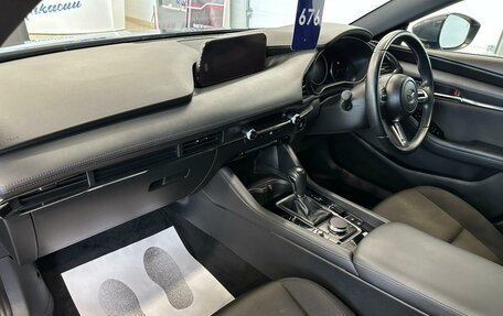 Mazda 3, 2019 год, 2 049 999 рублей, 13 фотография