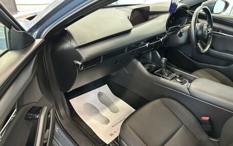 Mazda 3, 2019 год, 2 049 999 рублей, 12 фотография