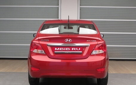 Hyundai Solaris II рестайлинг, 2012 год, 695 000 рублей, 18 фотография