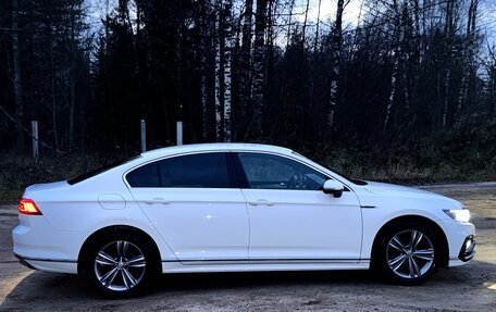 Volkswagen Passat B8 рестайлинг, 2019 год, 2 315 000 рублей, 6 фотография