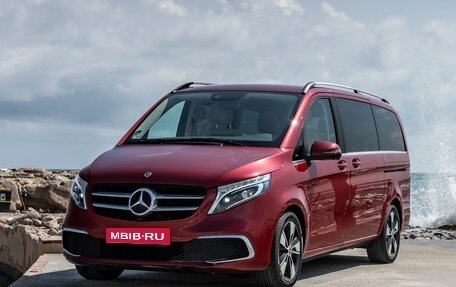 Mercedes-Benz V-Класс, 2019 год, 7 000 000 рублей, 1 фотография