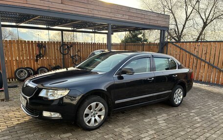 Skoda Superb III рестайлинг, 2010 год, 1 199 999 рублей, 2 фотография