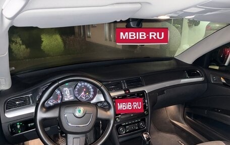 Skoda Superb III рестайлинг, 2010 год, 1 199 999 рублей, 8 фотография