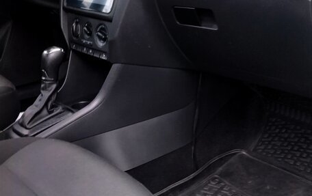 Skoda Rapid I, 2015 год, 975 000 рублей, 13 фотография