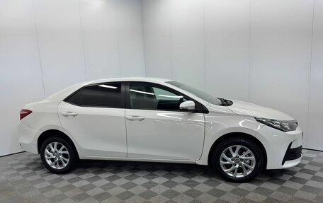 Toyota Corolla, 2016 год, 1 399 000 рублей, 8 фотография