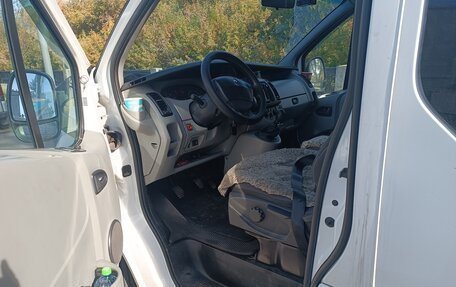 Renault Trafic, 2006 год, 1 100 000 рублей, 4 фотография