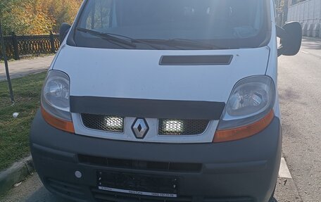 Renault Trafic, 2006 год, 1 100 000 рублей, 13 фотография