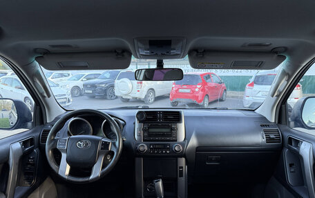 Toyota Land Cruiser Prado 150 рестайлинг 2, 2013 год, 3 150 000 рублей, 9 фотография