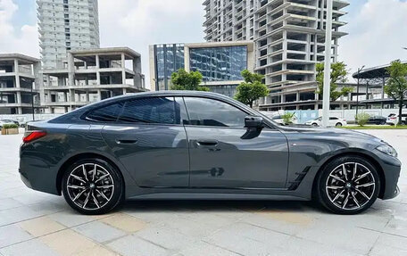 BMW 4 серия, 2022 год, 4 200 000 рублей, 18 фотография