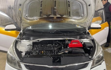 KIA Rio IV, 2021 год, 880 000 рублей, 11 фотография