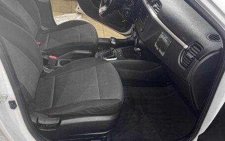 KIA Rio IV, 2021 год, 880 000 рублей, 9 фотография