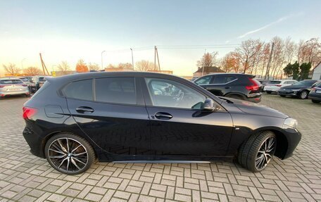 BMW 1 серия, 2021 год, 2 200 000 рублей, 3 фотография