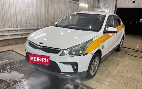 KIA Rio IV, 2021 год, 880 000 рублей, 4 фотография