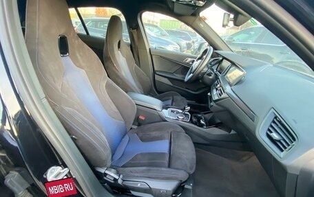 BMW 1 серия, 2021 год, 2 200 000 рублей, 11 фотография