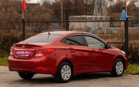 Hyundai Solaris II рестайлинг, 2012 год, 825 000 рублей, 10 фотография