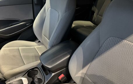 Hyundai Santa Fe III рестайлинг, 2013 год, 1 580 000 рублей, 21 фотография