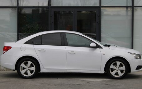 Chevrolet Cruze II, 2010 год, 620 000 рублей, 5 фотография