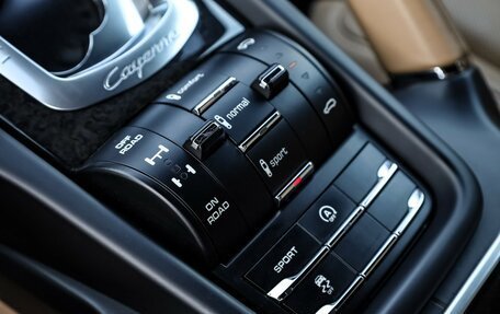 Porsche Cayenne III, 2014 год, 3 350 000 рублей, 23 фотография