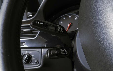 Audi A8, 2011 год, 1 350 000 рублей, 18 фотография