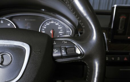 Audi A8, 2011 год, 1 350 000 рублей, 21 фотография