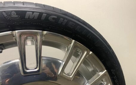 Land Rover Range Rover IV рестайлинг, 2019 год, 7 800 000 рублей, 25 фотография