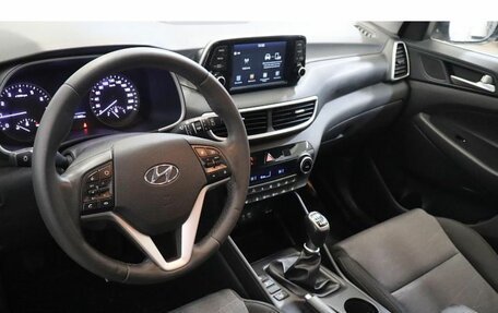 Hyundai Tucson III, 2019 год, 2 049 000 рублей, 6 фотография