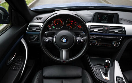 BMW 3 серия, 2019 год, 2 699 000 рублей, 11 фотография