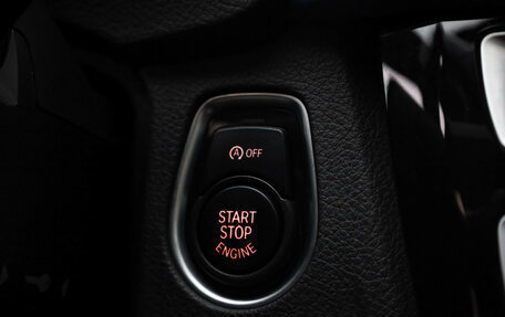 BMW 3 серия, 2019 год, 2 699 000 рублей, 15 фотография