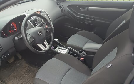 KIA cee'd I рестайлинг, 2011 год, 850 000 рублей, 8 фотография