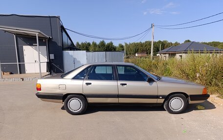 Audi 100, 1988 год, 315 000 рублей, 2 фотография