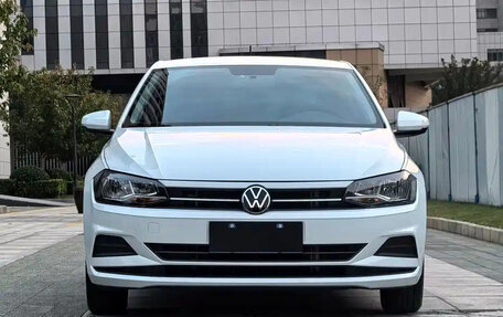 Volkswagen Polo, 2022 год, 1 341 626 рублей, 2 фотография