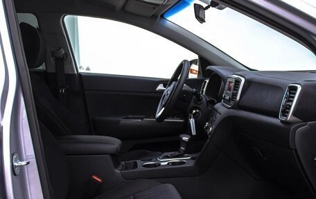 KIA Sportage IV рестайлинг, 2021 год, 2 240 000 рублей, 15 фотография