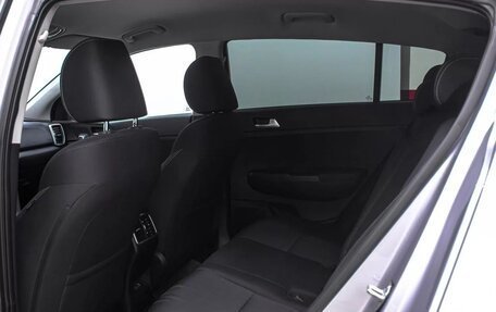 KIA Sportage IV рестайлинг, 2021 год, 2 240 000 рублей, 13 фотография