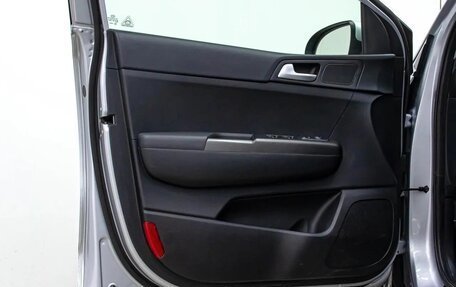 KIA Sportage IV рестайлинг, 2021 год, 2 240 000 рублей, 16 фотография