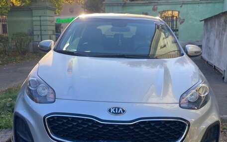 KIA Sportage IV рестайлинг, 2021 год, 2 240 000 рублей, 24 фотография