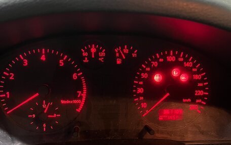 Audi A4, 1998 год, 250 000 рублей, 7 фотография