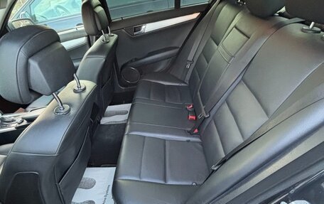 Mercedes-Benz C-Класс, 2008 год, 1 200 000 рублей, 6 фотография