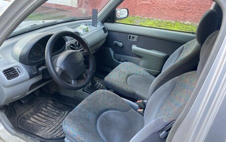 Nissan Micra II, 2000 год, 100 000 рублей, 9 фотография